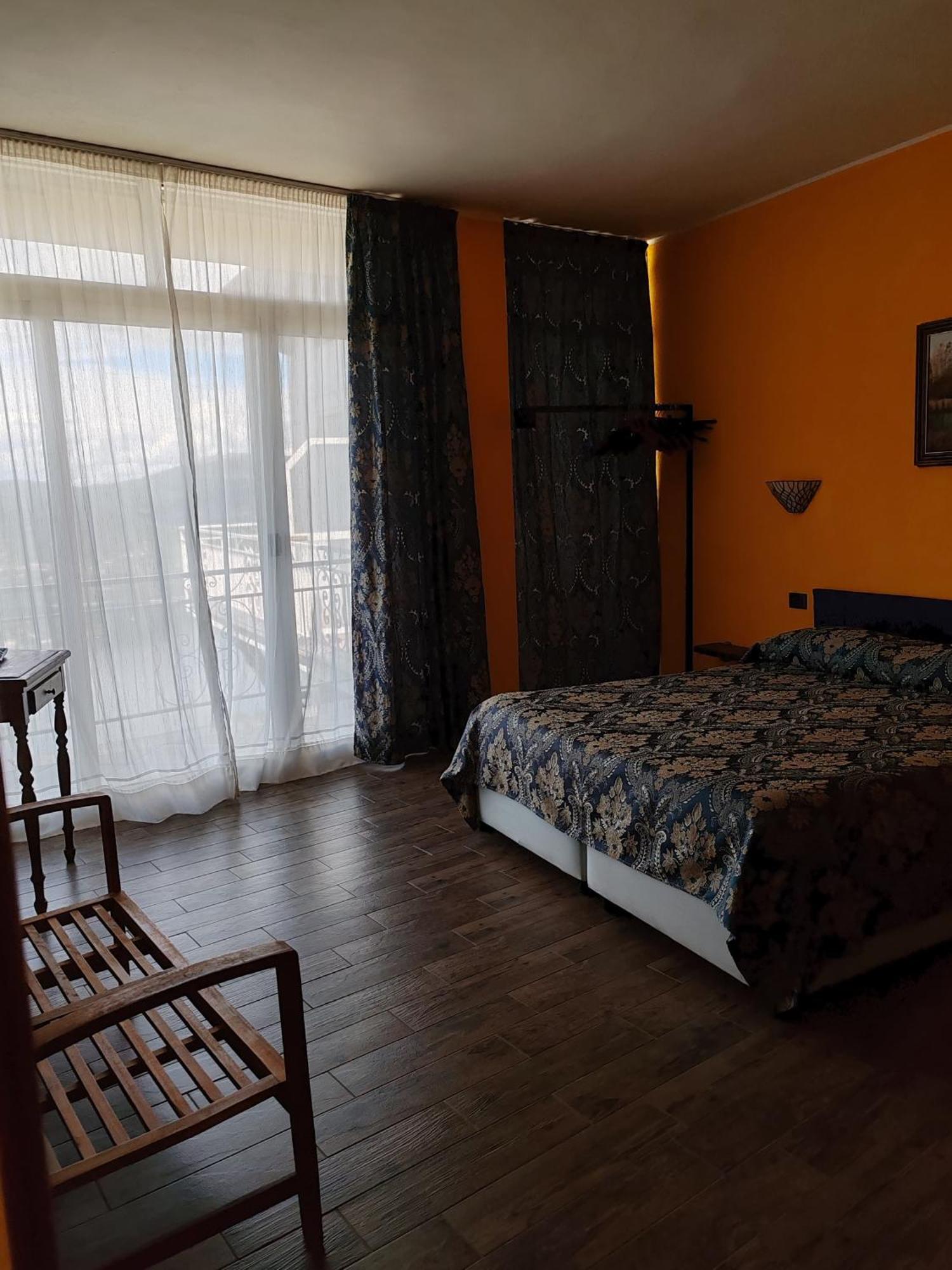 Hotel Panoramico Lago D'Orta (Adults Only) Madonna Del Sasso Exteriör bild